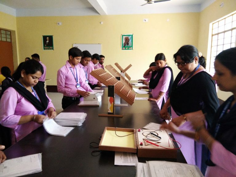 Science-Lab (8)